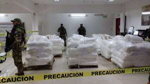 Incautación histórica de cocaína: abrirán otros tres contenedores y no descartan que cifra aumente - Policiales - ABC Color