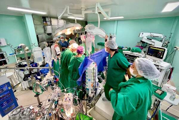 Clínicas habilitó centro de trasplantes cardiacos para adultos y niños - Megacadena - Diario Digital