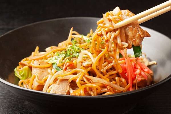 Directo desde Japón: la mejor receta de yakisoba que vas a encontrar - Gastronomía - ABC Color