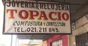 La Nación / Cuatro malvivientes asaltaron una joyería en el Mercado 4