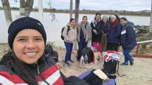 Chaco: Docentes que viajaron en lancha expresan su indignación por suspensión de concurso