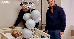 Ana María de Rodríguez celebra su cumpleaños en el hospital