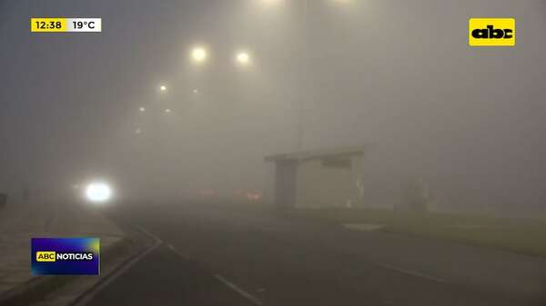 Video: Una densa neblina cubrió gran parte del país - ABC Noticias - ABC Color