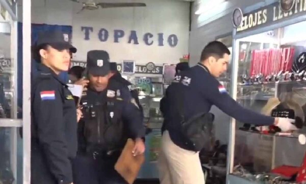 Joyería del Mercado 4 sufre violento asalto y afirman que no es la primera vez – Prensa 5