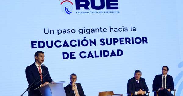 La Nación / Registro Único del Estudiante entra oficialmente en funcionamiento