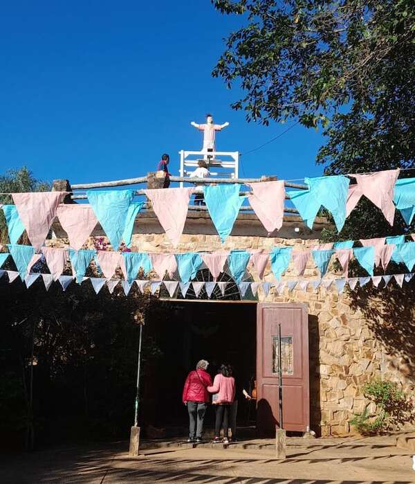 Divino Niños Jesús: “20 años de tradición” en Monte Alto Atyrá - Nacionales - ABC Color