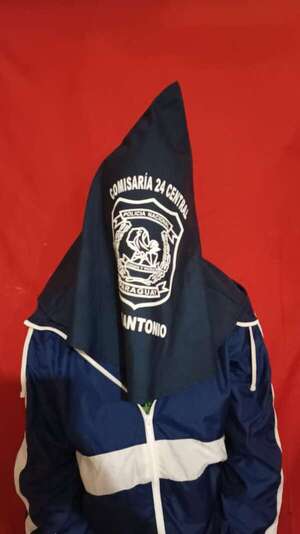 Un presunto ladrón de una motocicleta fue aprehendido gracias a vecinos - Policiales - ABC Color
