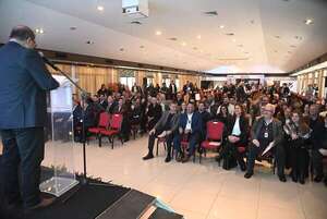 Prosigue hoy Expo Rueda con casi 1.000 empresarios de 24 países - Economía - ABC Color