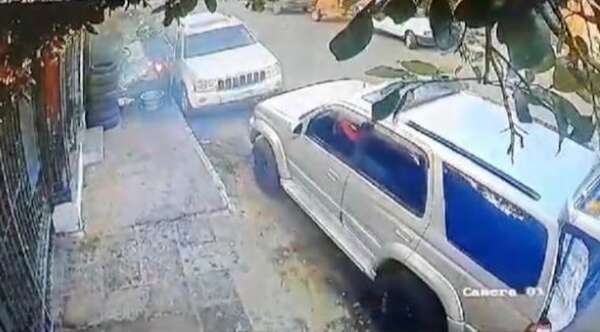 Tres heridos tras explosión de un tanque de combustible en taller de soldadura - Noticiero Paraguay