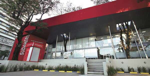 Mercado financiero se afianza y expande