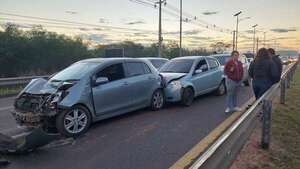 Múltiple choque sobre autopista Ñu Guasú - Policiales - ABC Color