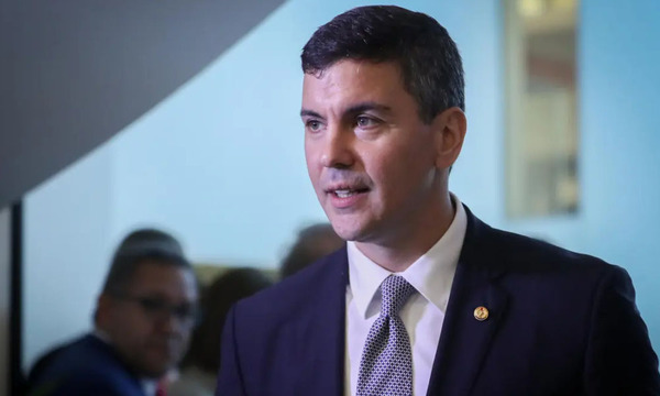 Santiago Peña considera “gran desafío” evitar que la droga ingrese a Paraguay - OviedoPress