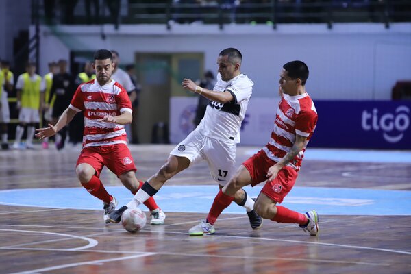 A pesar de la protesta de Olimpia, Afemec ganó y clasificó a la final de Futsal Premium - Unicanal