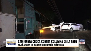 Atropelló una columna y dejó a todo un barrio sin luz - Noticias Paraguay