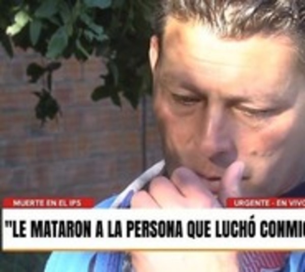 Hombre en luto exige justicia para su esposa fallecida en IPS - Paraguay.com
