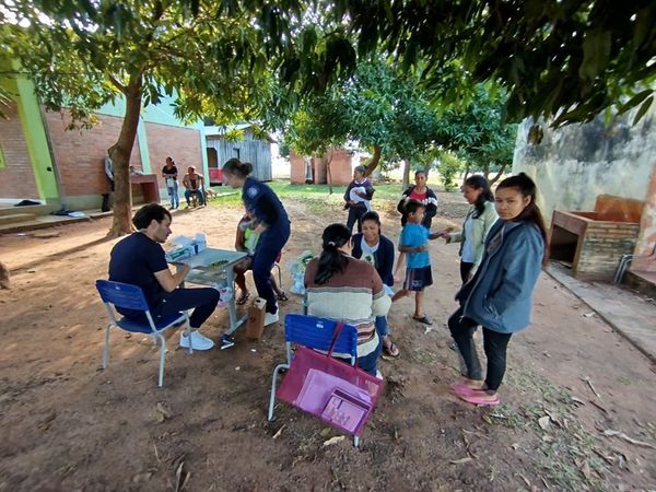 Jornada integral de atención a familias indígenas en Alto Paraná
