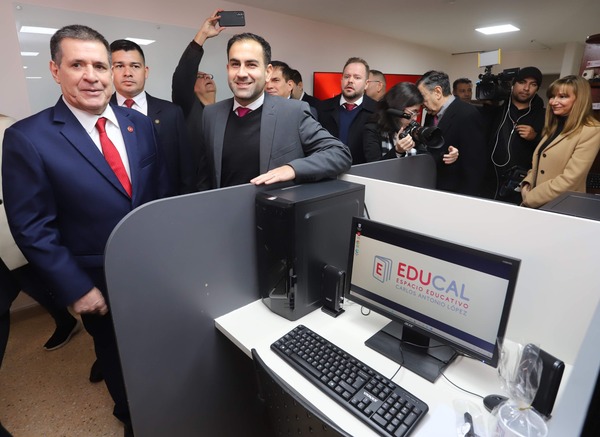 Felipe Salomón participó en inauguración de espacio Educal en ANR - San Lorenzo Hoy