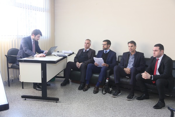 Defensa del senador Hernán Rivas planteó eximición de medidas - Megacadena - Diario Digital