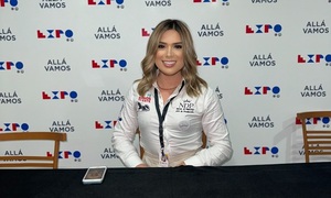 La ovetense Nicol Di Prattez trasciende como coordinadora de promotoras en la Expo 2024 - OviedoPress