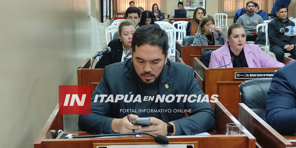 ¡KEIJI VOLVIÓ A PRESENCIAR LAS SESIONES DE LA JUNTA MUNICIPAL! - Itapúa Noticias