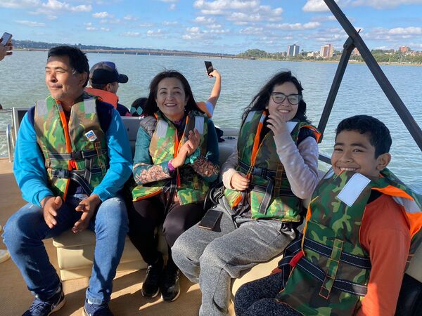Hacé algo diferente y Viví Encarnación con un paseo por el río Paraná