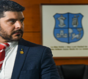 Con Municipalidad "quebrada" aprueban otro préstamo a Nenecho  - Paraguay.com