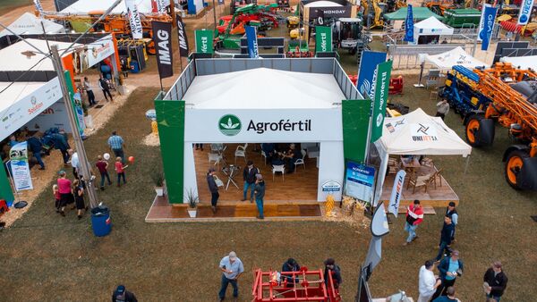 Agrofértil posicionó cuatro híbridos de Agroeste en día de campo de Bergthal