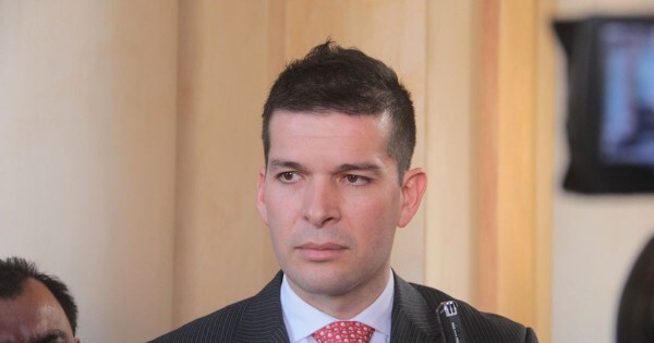 El cartismo apunta a la Corte y se abre al regreso de Kattya al Senado
