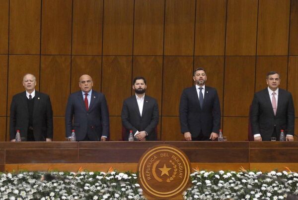 El Presidente de la Corte Suprema Benítez Riera en la Sesión Solemne en Honor al Mandatario de Chile