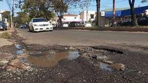 La Avda. Mcal. López debe ser intervenida de manera urgente, dicen frentistas y automovilistas - Nacionales - ABC Color