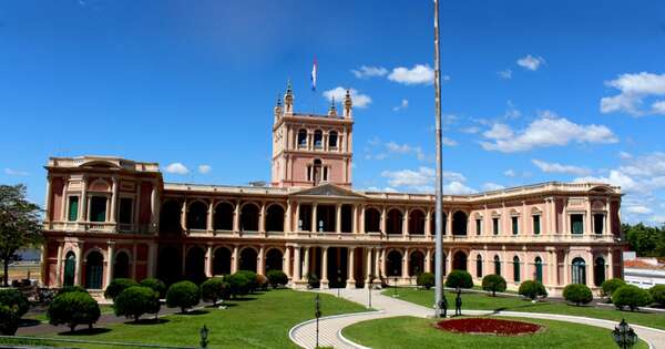 La Nación / Apoyo a la iniciativa de combatir al antisemitismo