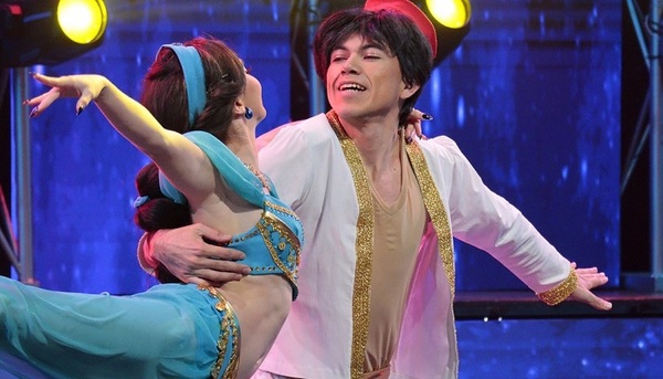 Alder Alcides bailó como “Aladino” y recibió un 3 - Teleshow