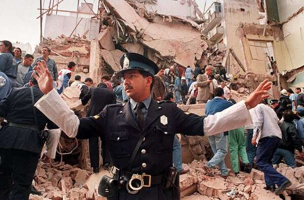 Se cumplen 30 años del atentado a la AMIA: 7 datos clave de una herida abierta en la memoria argentina - Mundo - ABC Color
