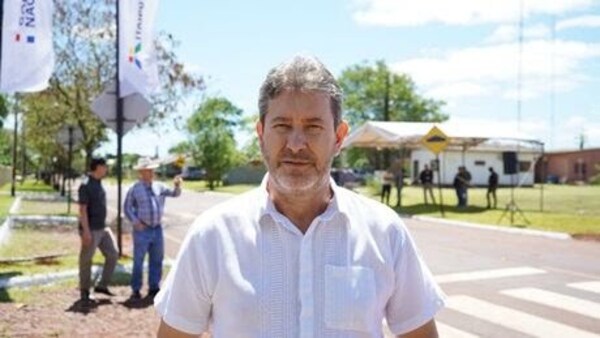 En Naranjal, estudiantes están disgustados con intendente por suspender desfile - La Clave