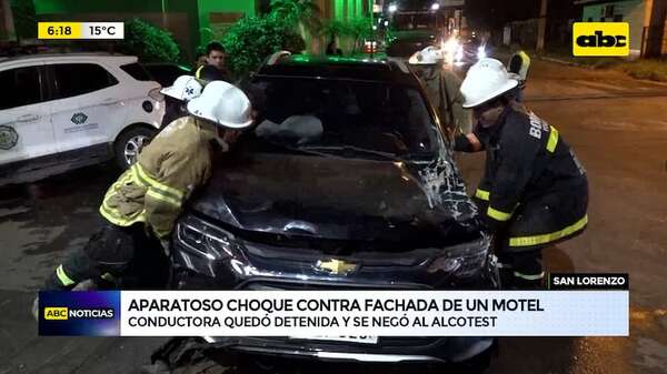 Video: Aparatoso choque contra fachada de un motel - ABC Noticias - ABC Color