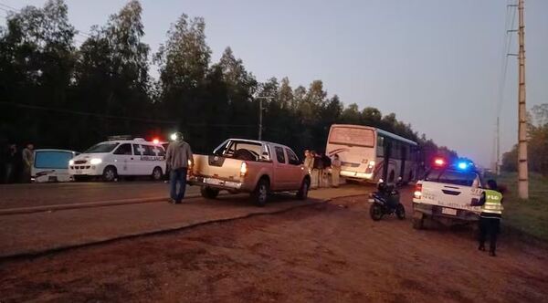UN FALLECIDO Y 39 HERIDOS EN GRAVE ACCIDENTE EN VILLETA - Itapúa Noticias