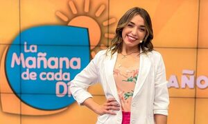[VIDEO] ¿Penal para Olimpia? ¡Panelista de “La mañana de cada día” se cayó en vivo y en directo!