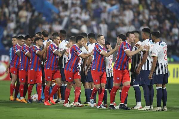 La formación de Cerro Porteño para enfrentar hoy a Athletico Paranaense - Cerro Porteño - ABC Color