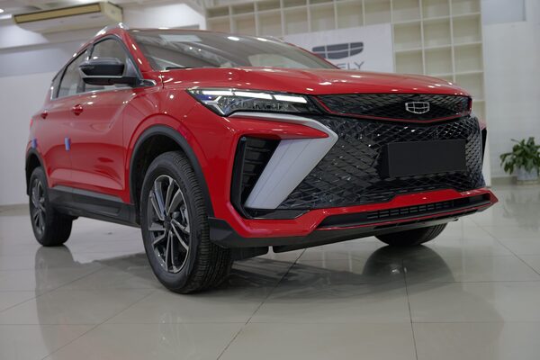 Geely ampl铆a su gama New Coolray en Paraguay con dos nuevas versiones - Revista PLUS