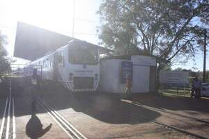 Fepasa retoma administración de estación del tren internacional tras rescindir contrato con Itapúa Logística  - Nacionales - ABC Color