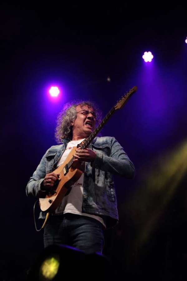 Rolando Chaparro será homenajeado por sus amigos de la música - Música - ABC Color