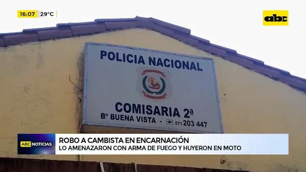 Robo a cambista en Encarnación: lo amenazaron con arma de fuego y huyeron en moto - ABC Noticias - ABC Color