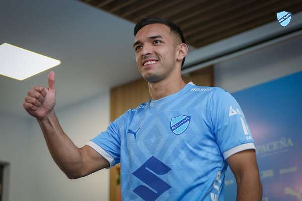 “Vengo como la opción de gol”: Alfio fue presentado en Bolívar - Fútbol Internacional - ABC Color