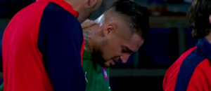 Versus / Jean se retiró lesionado y con lágrimas del campo de juego