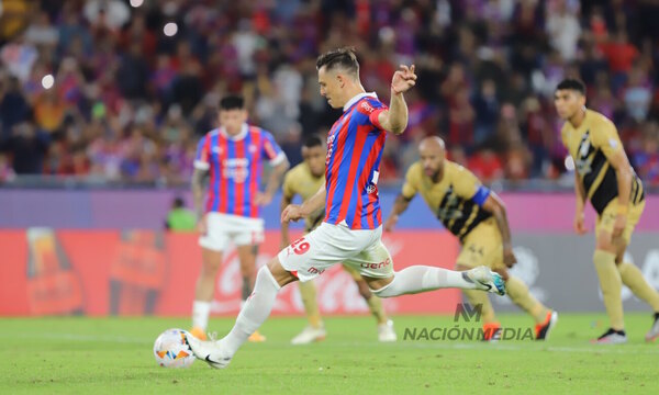 Versus / Cerro Porteño quedó con sabor "agridulce" y tendrá que definir todo en Brasil