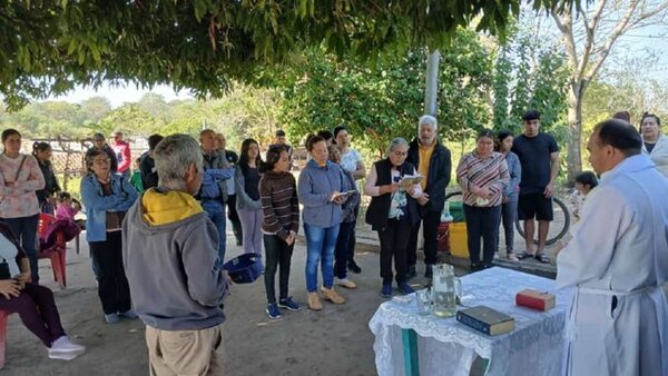 Hacen misa por un desaparecido misteriosamente en Puerto Antequera