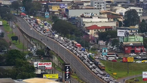 Descubren esquema para burlar fila y agilizar paso en Puente de la Amistad