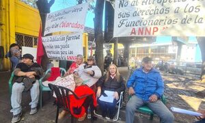 Reclaman contra jubilación forzosa en Puertos