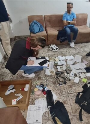 Detienen a una mujer investigada por proxenetismo