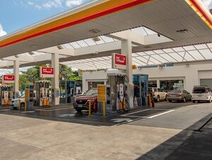 Emblema de combustibles podría retirarse del país por decreto que beneficiaría a Petropar · Radio Monumental 1080 AM